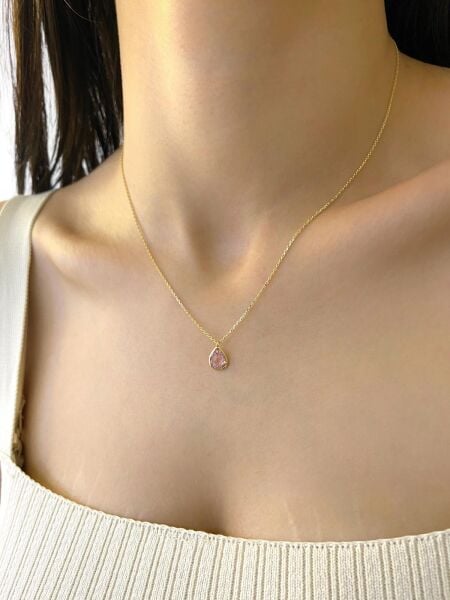 Minik Damla Pembe Kuvars Taş Günlük Çok Şık Altın Altın Kolye