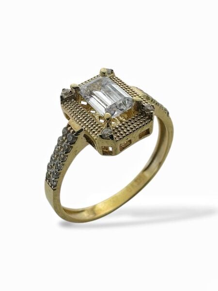 Tek Baget Sade Zarif Şık 8 Ayar Altın Yüzük