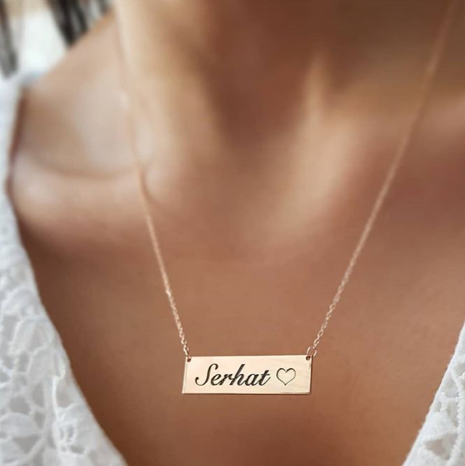 Yatay Bar Plaka Kalpli İsimli Gümüş Kolye