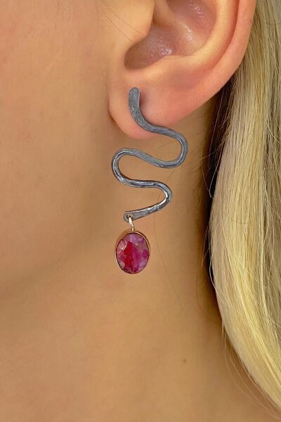 Doğal Yakut Taşlı Özel Tasarım 925 Gümüş Küpe