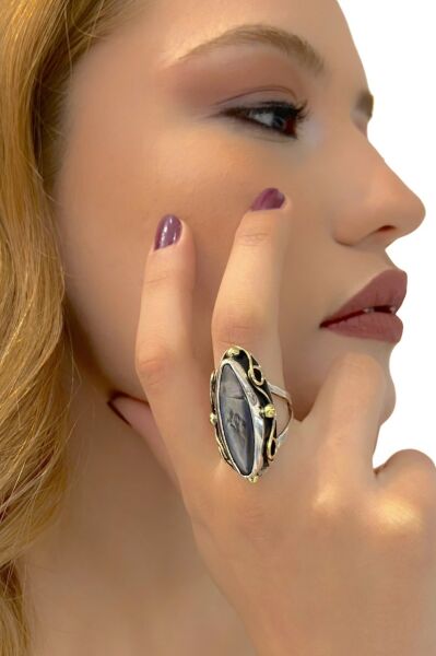 Otantik El Üretim Siyah Sedef Taşlı 925 Gümüş Yüzük