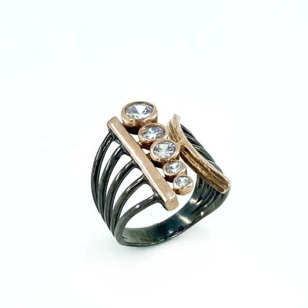 El Üretim Özel Tasarım Zirkon Taşlı Gümüş Yüzük