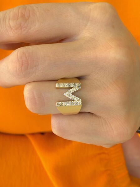 14 Ayar Altın M Harfli Üst Kalite Trend Harf Yüzük