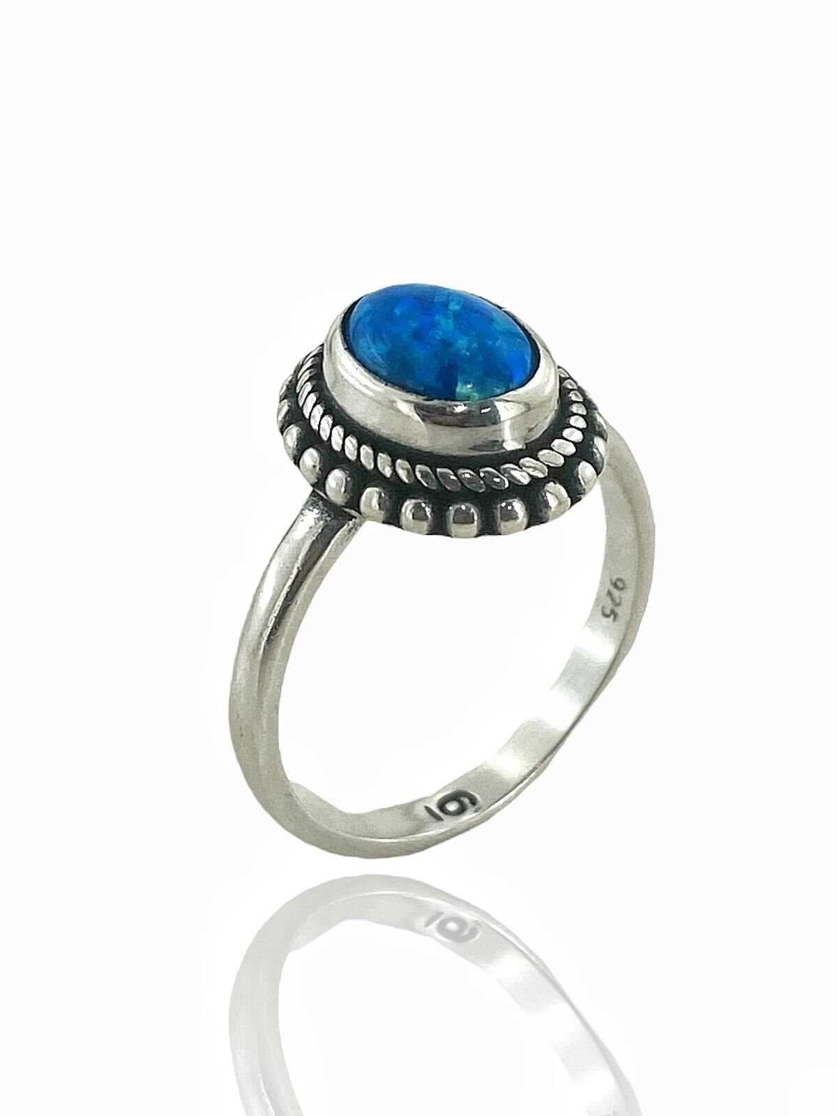 925 Ayar Gümüş El Üretim Otantik Doğal Minik Oval Opal Taş Yüzük