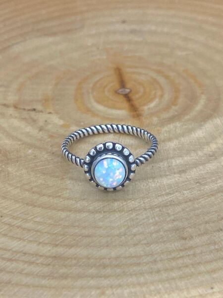 925 Gümüş El Üretimi Otantik Minimal Doğal Beyaz Opal Taş Yüzük