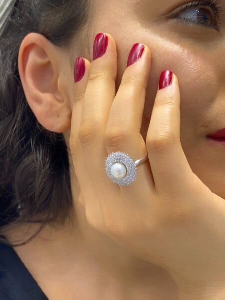 Yeni Altın Modeli İnci Taşlı 925 Gümüş Yüzük