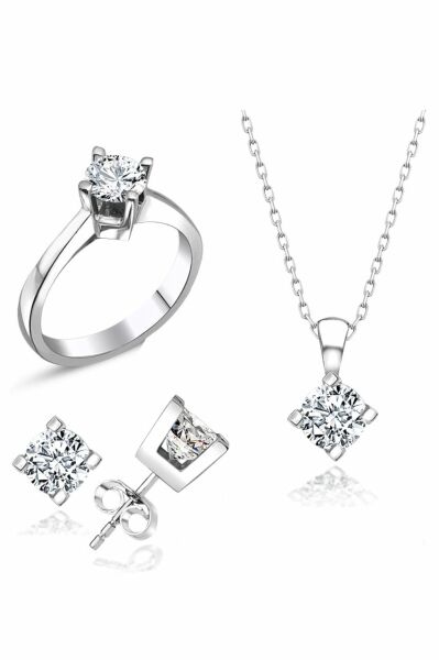 Sertifikalı Swarovski Taşlı Tek Taş 925 Gümüş Set Takım
