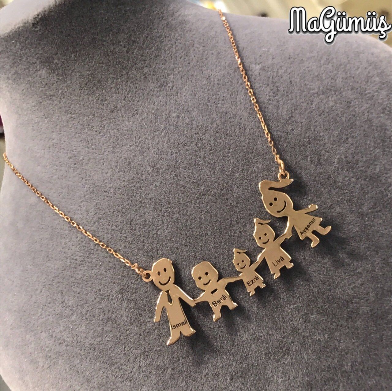 5 Kişilik İsimli Gümüş Aile Kolyesi