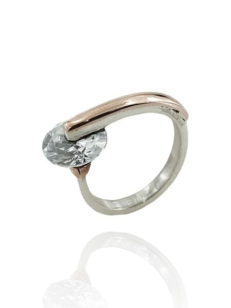 925 Gümüş Özel Tasarım Dönen Zirkon Otantik El Üretimi Yüzük