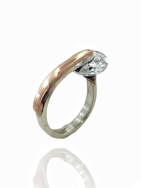 925 Gümüş Özel Tasarım Dönen Zirkon Otantik El Üretimi Yüzük