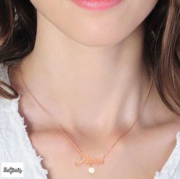 Kişiye Özel İnci Taşlı Gümüş İsim Kolye