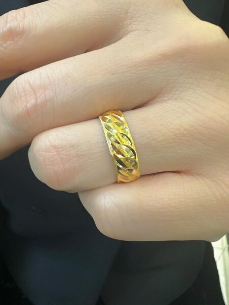 22 Ayar Altın 5 mm Aynalı Gamze Bombeli Alyans Yüzük