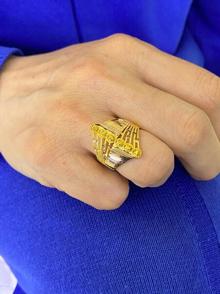 Kalemli Taşsız Günlük Kullanışlı Dorika Altın Yüzük 8 Ayar