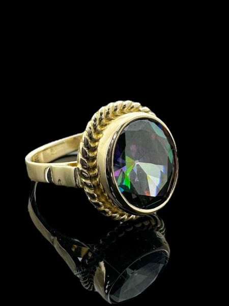 Oval Misitik Topaz Taşlı ve El İşçiliği 14 Ayar Altın Yüzük