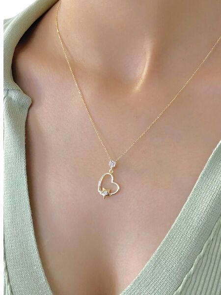 8 Ayar Altın Kalp İçinde Yıldız Kolye 1,90 gr