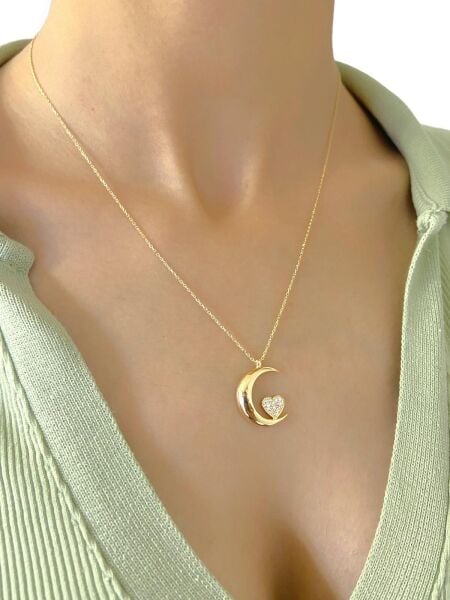 8 Ayar Altın Hilal İçinde Kalp Kolye 2,10 gr