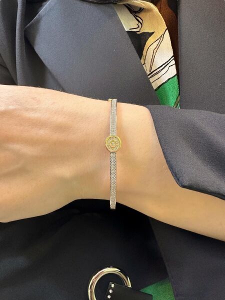 Üst Kalite Zirkon Sıra Taşlı Günlük Altın Kelepçe Bilezik Bileklik