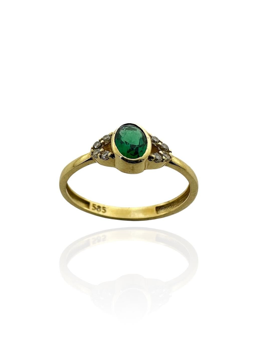 Minik Oval Zümrüt Taşlı 14 Ayar Altın Yüzük Üst Kalite