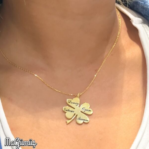Yonca Yaprak Üzeri İsim Yazılı Altın Kaplama Gümüş Kolye