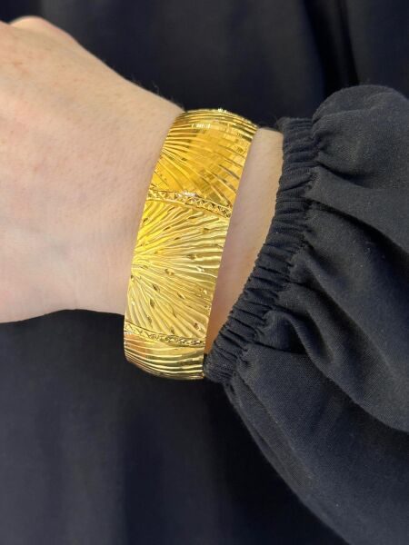 925 Ayar Gümüş 21 gr 2 cm Tavus Model 6.6 Boy Has Altın Kaplama Bilezik