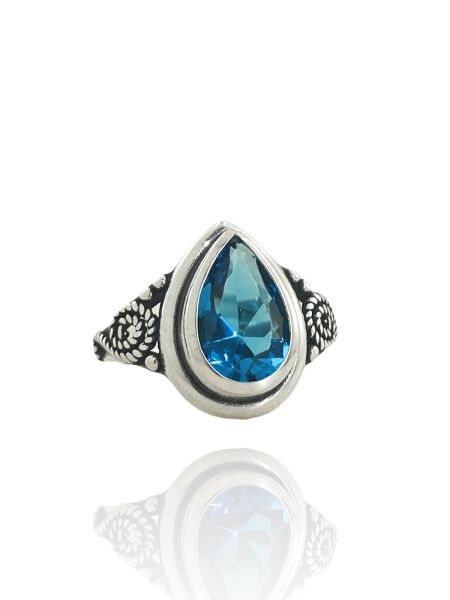 925 Ayar Gümüş Damla Mavi Topaz Otantik Yüzük