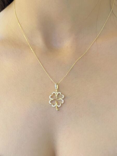 Zirkon Taş Yonca Altın Kolye 8 Ayar